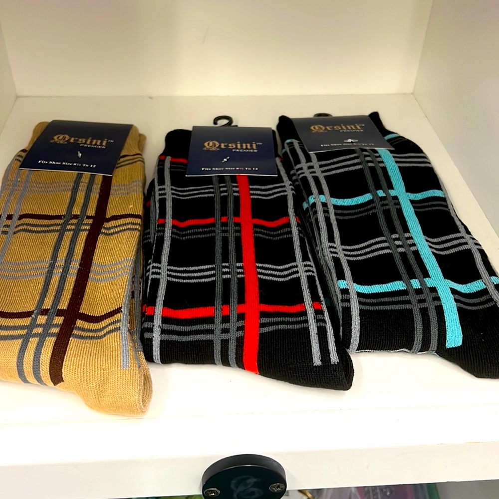 Men’s Premier dress socks set of 3 pairs. 65% cotton, 25% polyester 10% spandex